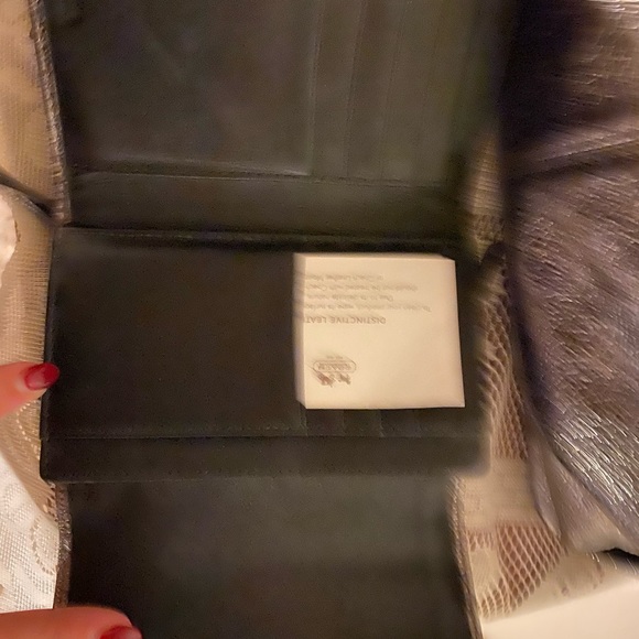 Coach purse with matching wallet and coin purse - Picture 2 of 8